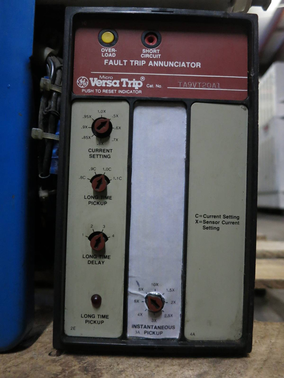 General Electric AK-2A-25-1 600A Motor Operated 125VDC LI Air Breaker GE 2 A EO (PM2750-5)