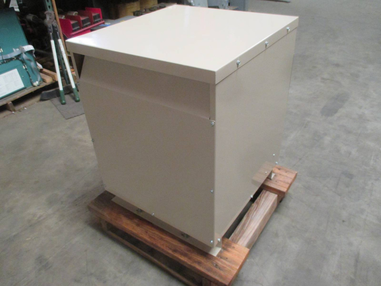 NEW Jefferson 34 kVA 208 Delta to 275Y/159 423-E001-481 Dry Type Transformer 275 (DW0511-1)