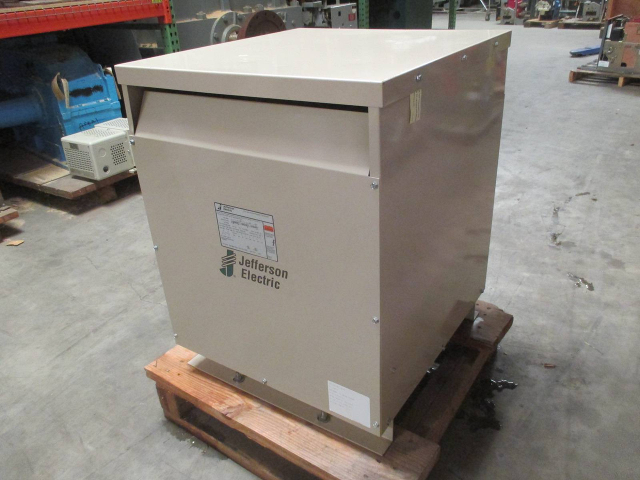 NEW Jefferson 45 kVA 460 Delta to 270Y/156 423-0001-800 Dry Type Transformer 270 (DW0514-1)