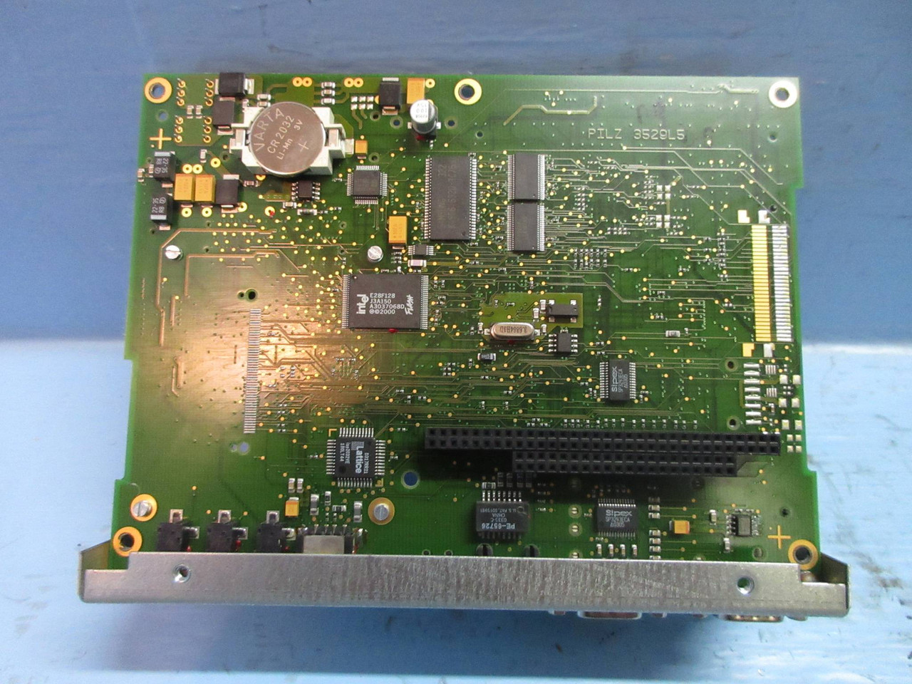 Pilz 3529B5 Operator Interface Control Board PLC from PMI-215-CS (TK3256-1)