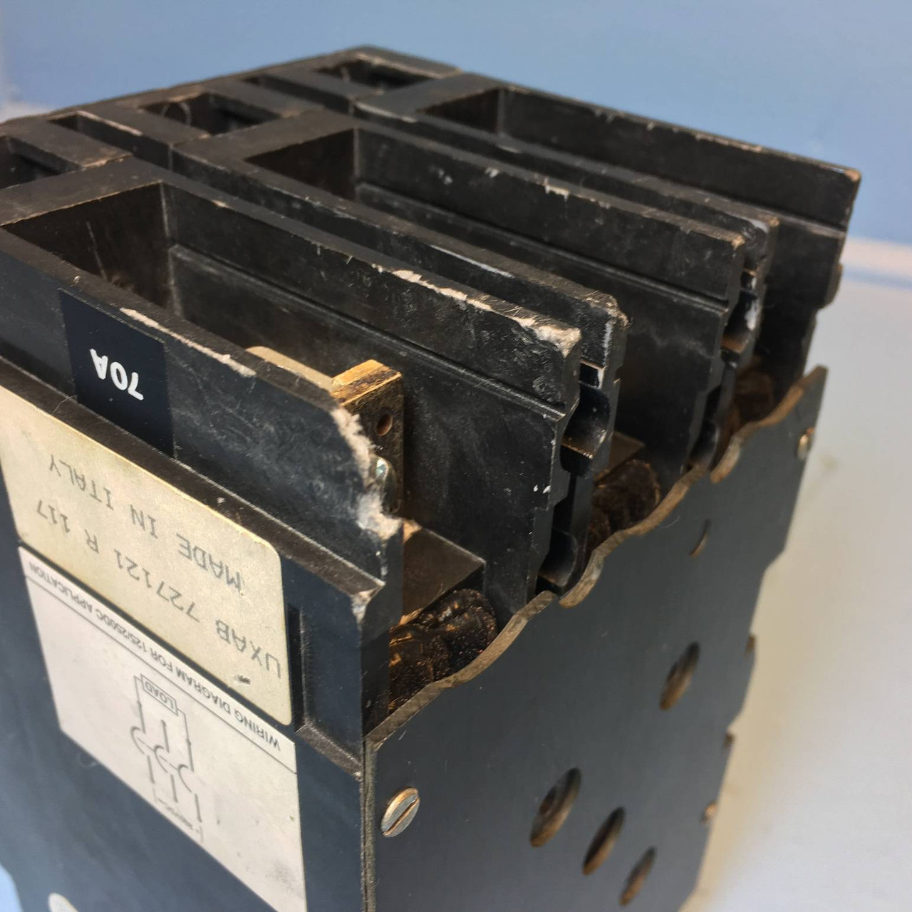 ABB Type ES 70A Circuit Breaker 480V 2 Pole Asea Brown Boveri 70 Amp flaw (EM2520-1)