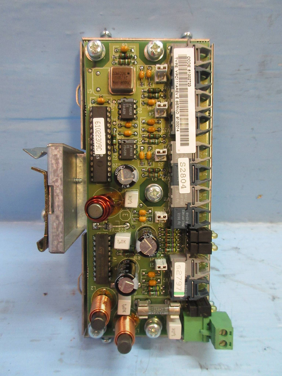 ABB YPC-111-A Rev. C Output Distributor Module PC Board PLC YPC111A (TK3318-3)