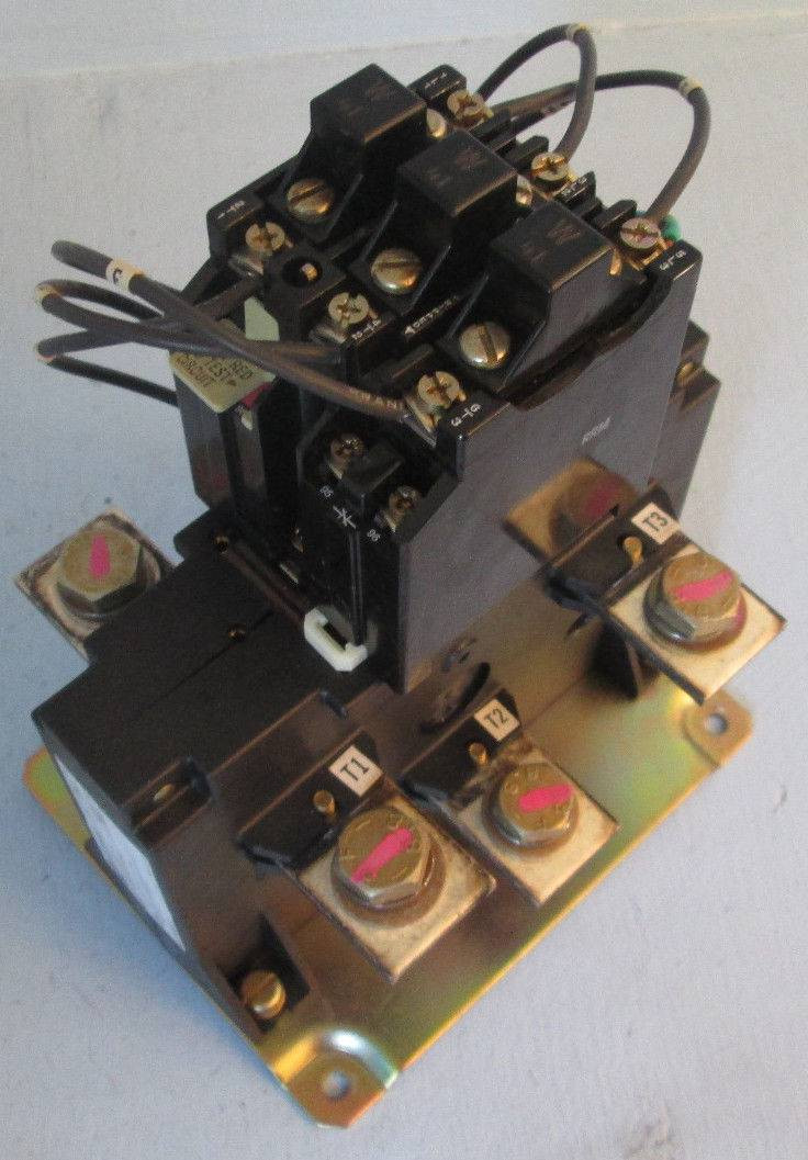 Image of AB 592-TPD300 Ser A Overload Relay 304A 300/5 /w 592-JOV16 Allen Bradley Starter