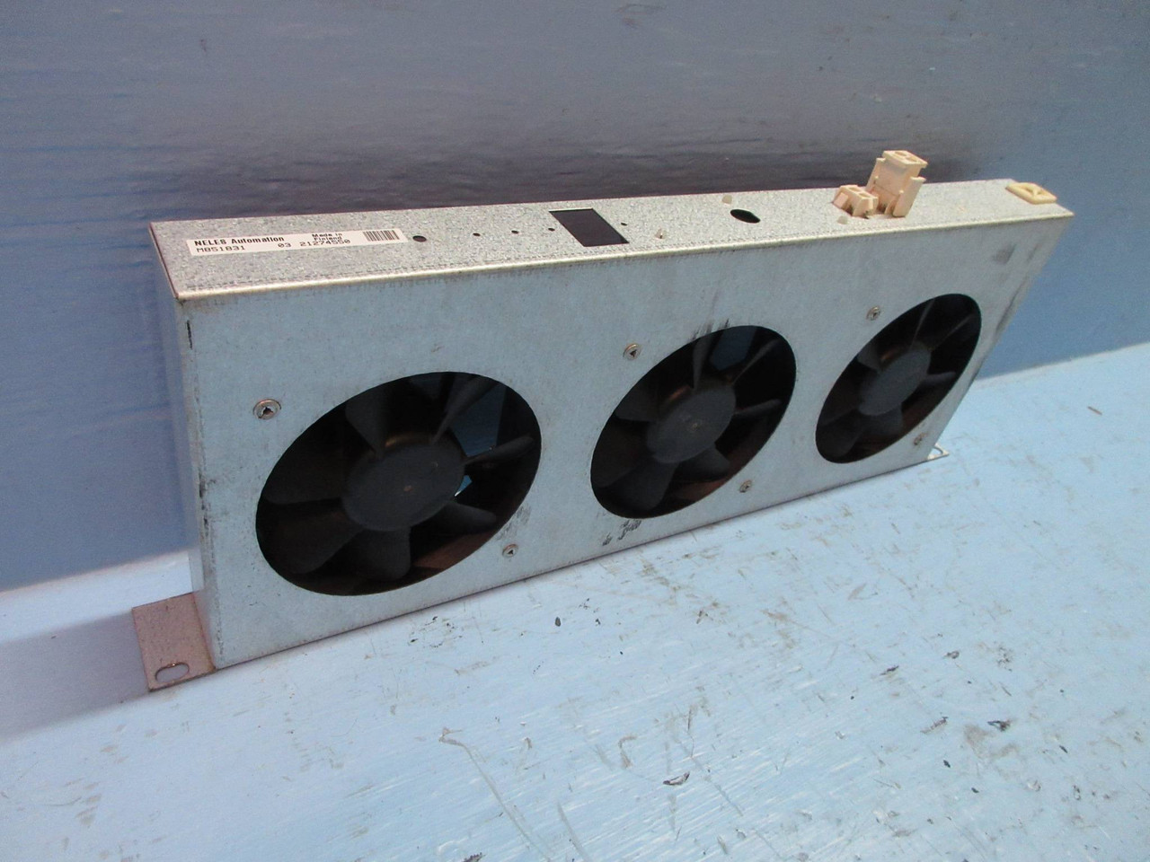 Image of Neles Automation M851831 Fan Assembly DC w/3x Brushless 24-Vdc Fans Valmet Metso