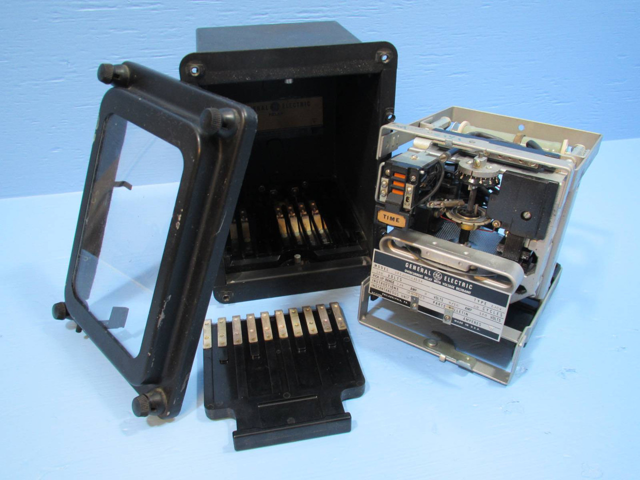 Image of General Electric 12IJCB51A13A Overcurrent Relay with Voltage Restraint IJCV 120V
