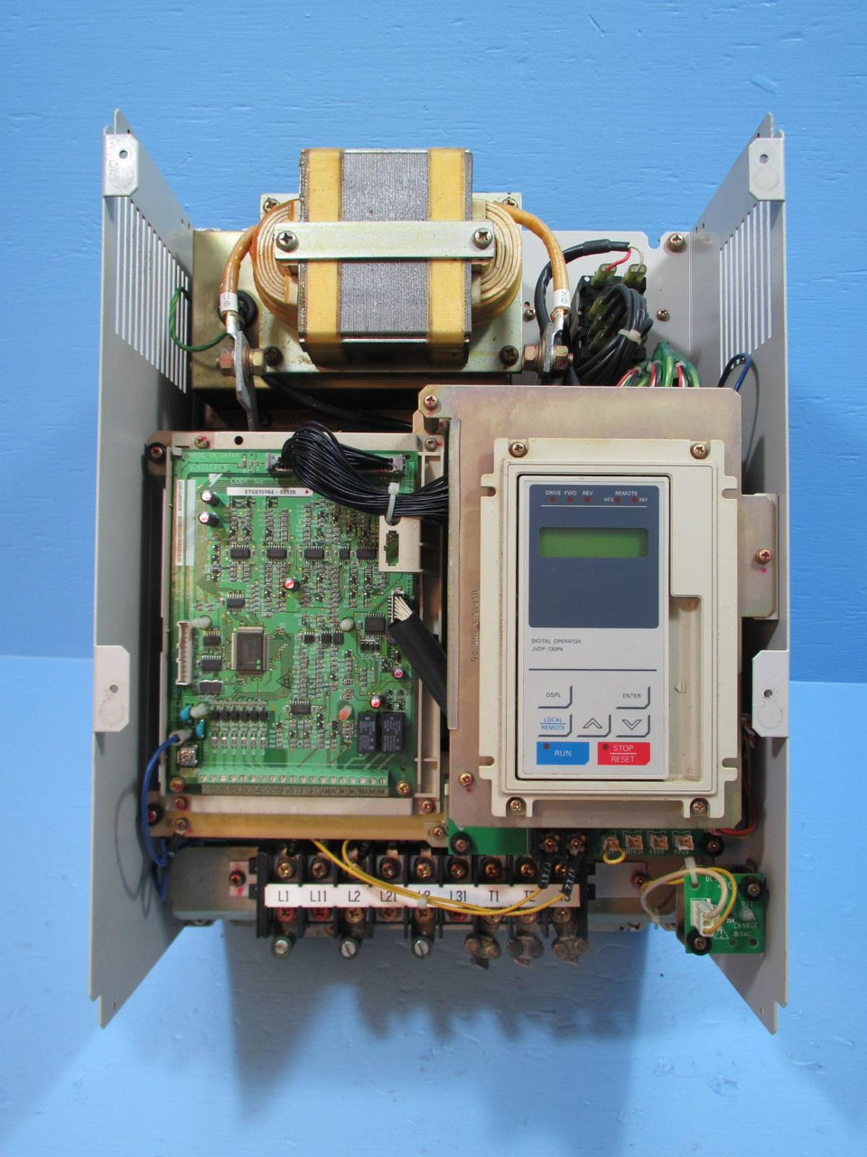 Yaskawa GPD 506/P5 CIMR-P5M4018 30HP 41A AC VS Drive Variable Speed 40181F 3PH (NP1866-5)