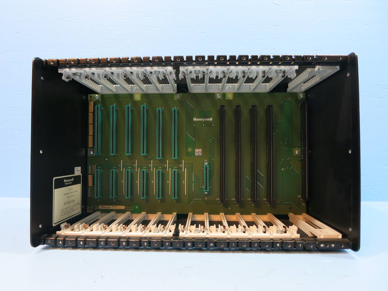 Honeywell 620-3691 Rack Chassis PLC Module 620-36 Augmented Processor 63690 ISSC (NP1887-7)