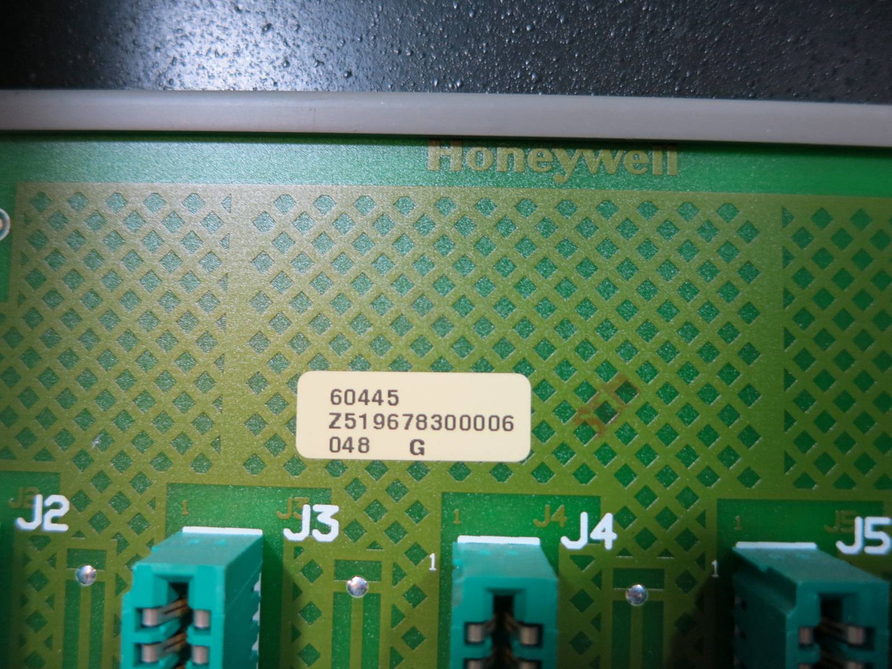 Honeywell 621-9991 Rack Chassis PLC Module 621 I/O 60445 IPC 6219991 In 7 Slot (NP1888-15)