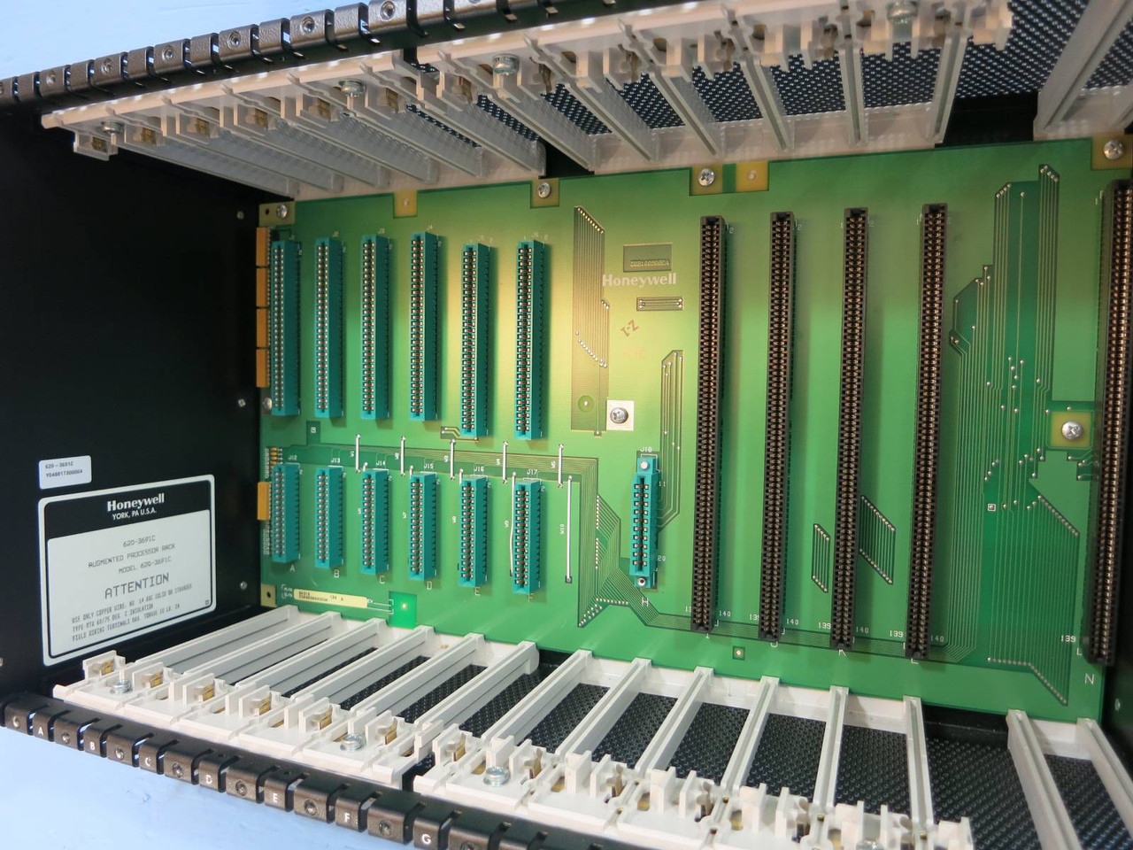 Honeywell 620-3691C Rack Chassis PLC Module 620-36 Augmented Processor 64316 IPC (NP1890-2)
