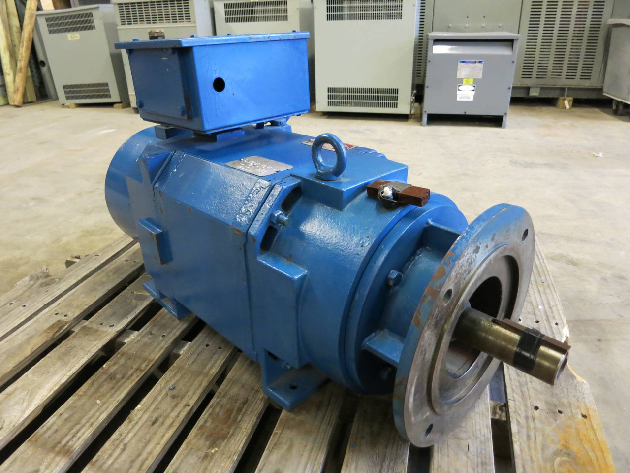 Allen Bradley 1329L 45kw Inverter Duty Motor #12101219 460 V 3PH (NP1908-1)