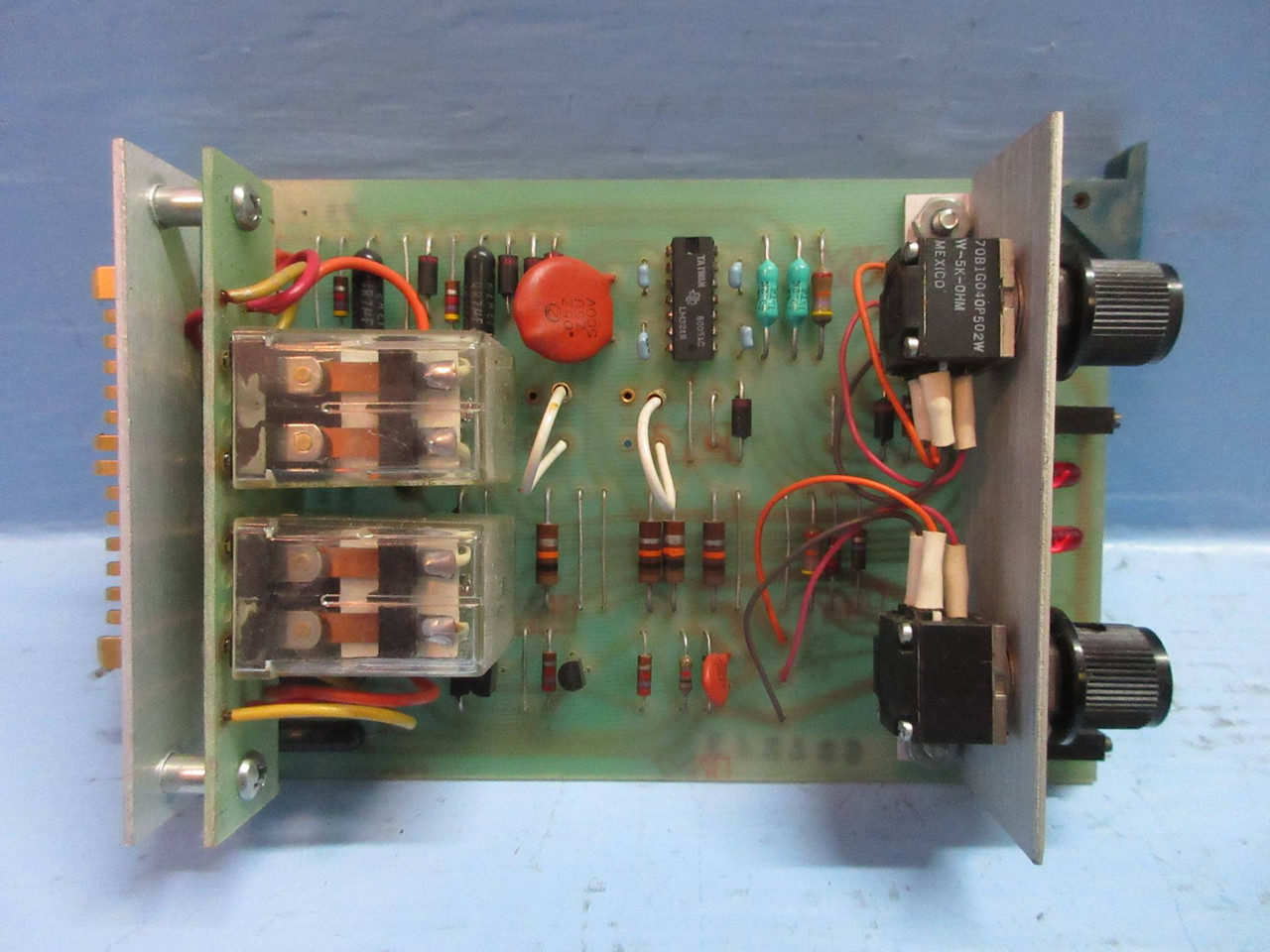 Acromag 731-C-8G Relay PLC Board 915C CG2 SPDT Contacts at 117 Vac (TK3711-3)