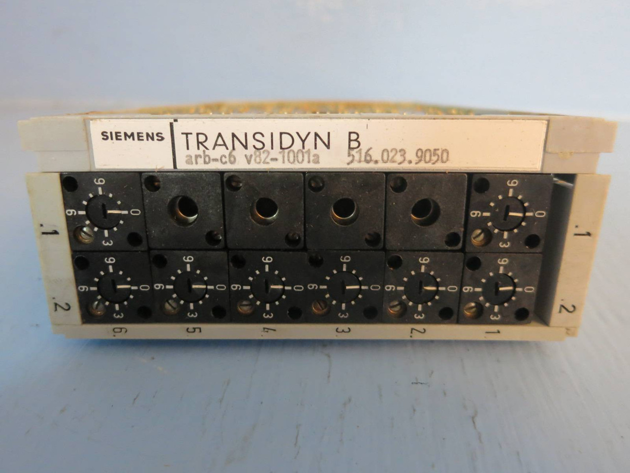 NEW Siemens arb-c6 v82-1001a 516.023.9050 3TS721T34 301a BI.1 Transidyn 55/MA-W (PM2836-3)