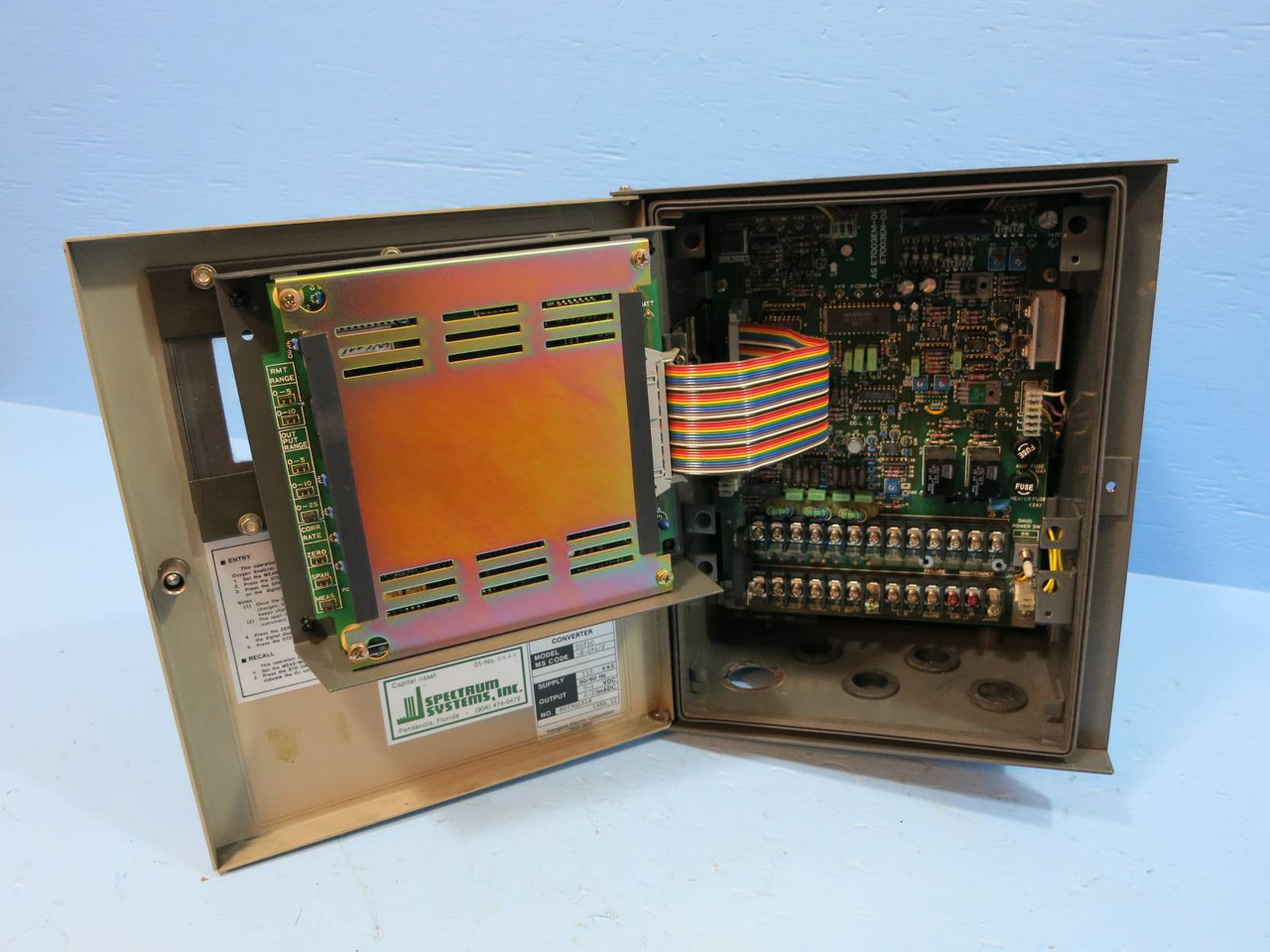 Yokogawa Z021C-8-E*A/F Zirconia Oxygen Analyzer Converter E7003EM E7003EN 115V (DW0683-1)