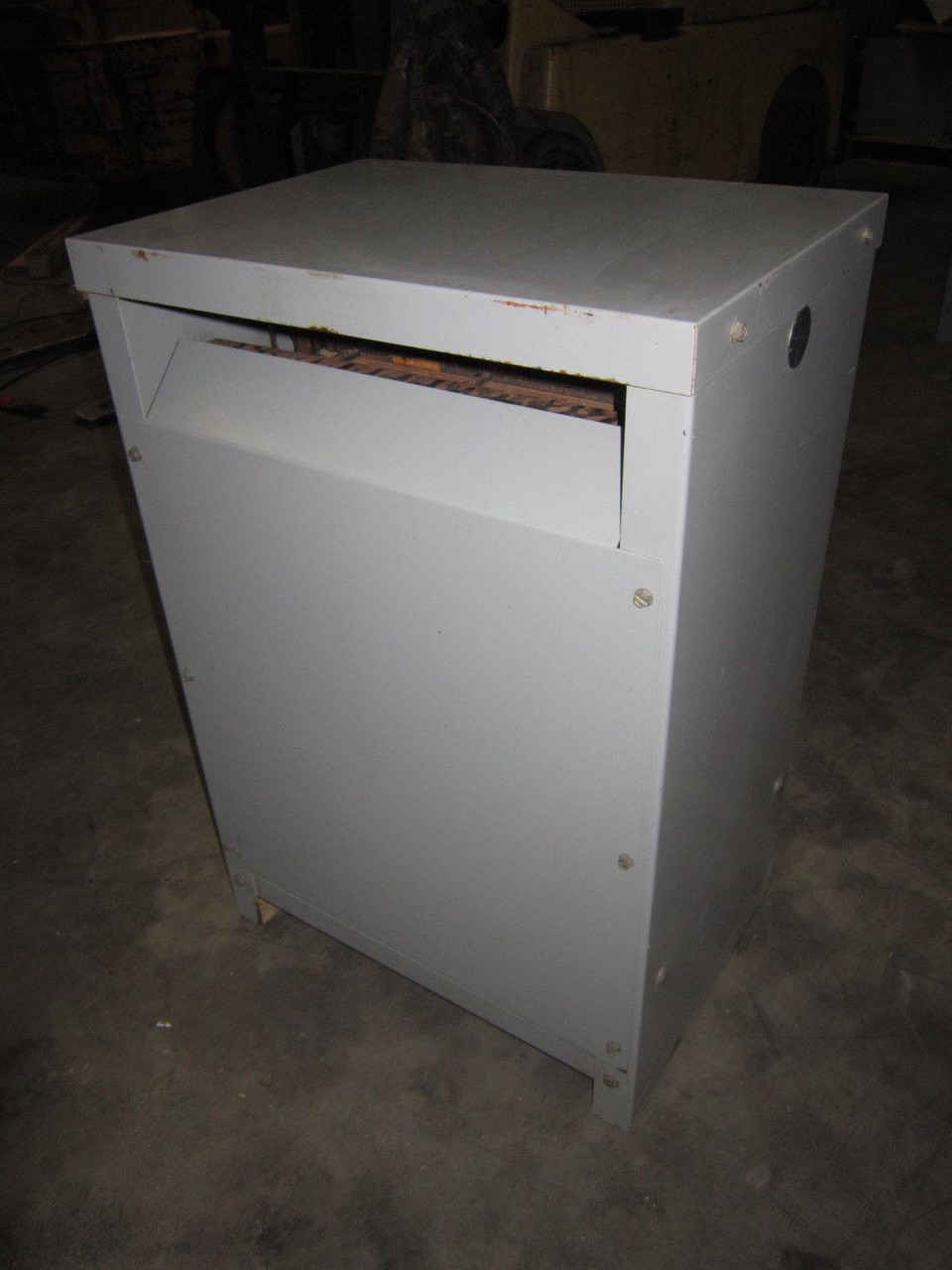 Challenger Isolation Transformer 27 kVA 460/460Y/266 27kVA 3PH 272-LP3T-MOD.5 (EBI0643-1)