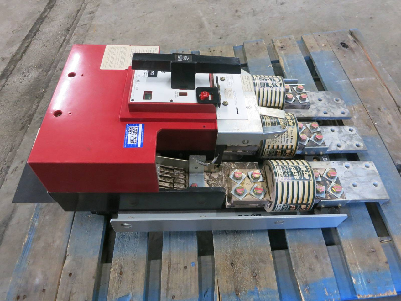 GE THPC3625BET1 2500A 600V High Pressure Contact Switch HPC THPC 3625BET1 3425B (PM2843-1)