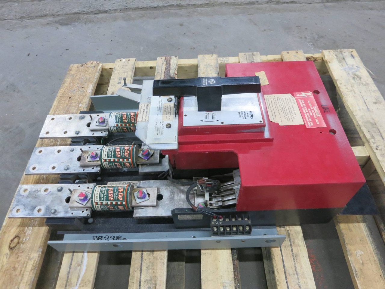 GE THPC3408ET1 800A 480V High Pressure Contact Switch HPC THPC 3408ET1 3408 (PM2839-1)