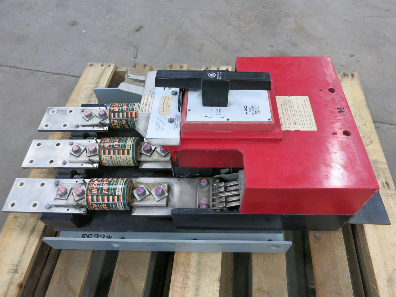 GE THPC3416B 1600A 480V 3 Pole High Pressure Contact Switch HPC THPC 3416B 3416 (PM2845-1)