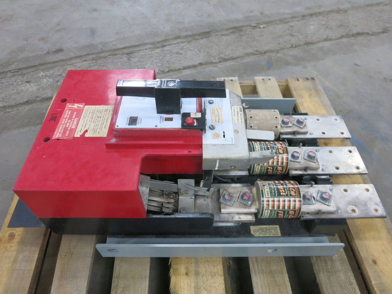 GE THPC3420BET1 2000A 480V High Pressure Contact Switch HPC THPC 3420BET1 3420B (PM2838-3)