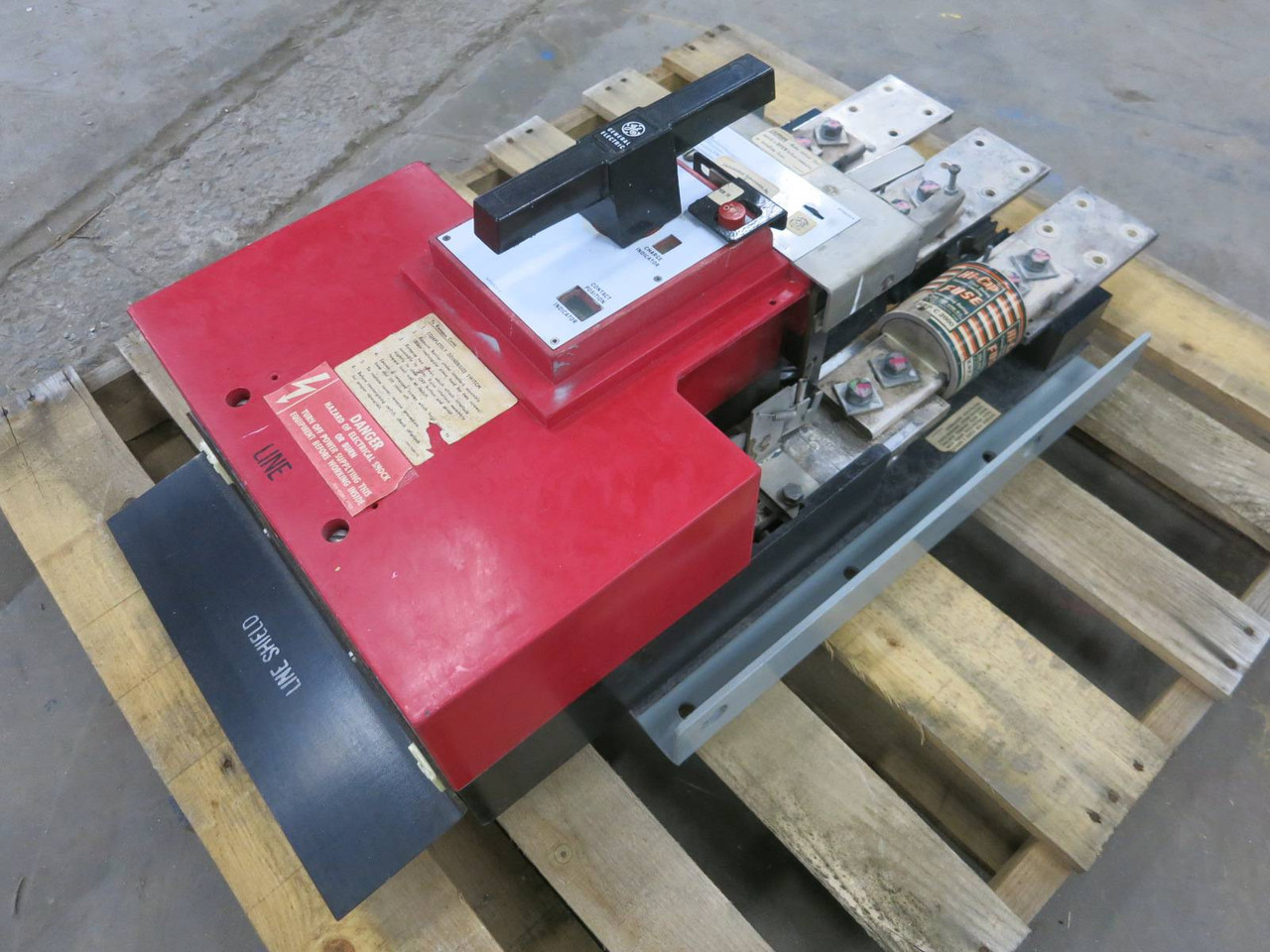 GE THPC3420BET1 2000A 480V High Pressure Contact Switch HPC THPC 3420BET1 3420B (PM2838-3)