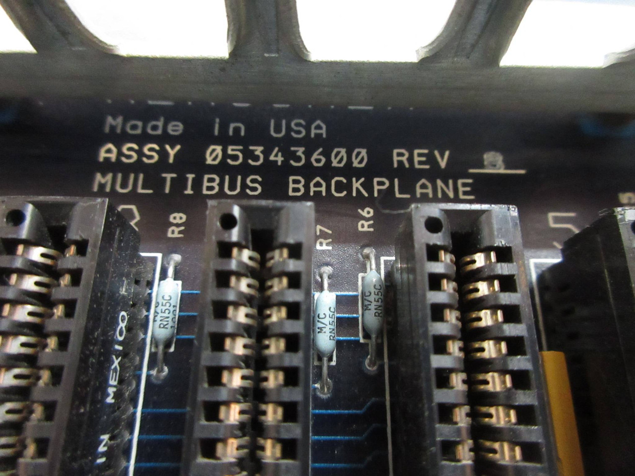 Measurex 08454400 21-Slot Chassis Module Rack with Backplane 05343600 & 05327800 (TK3844-2)