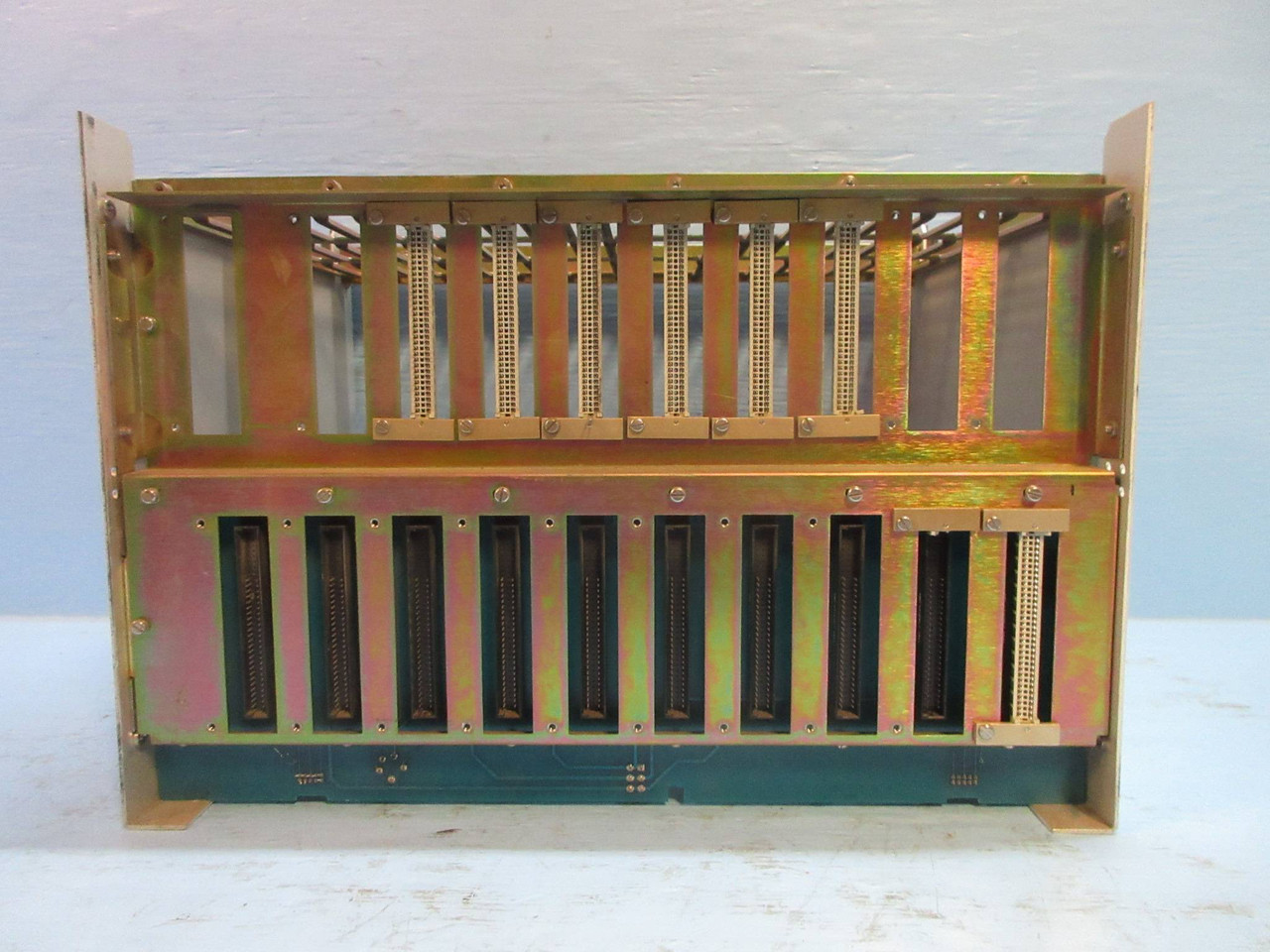 Measurex 08459002 10-Slot Chassis Module Rack with Unitec Backplane 05346301 (TK3845-3)