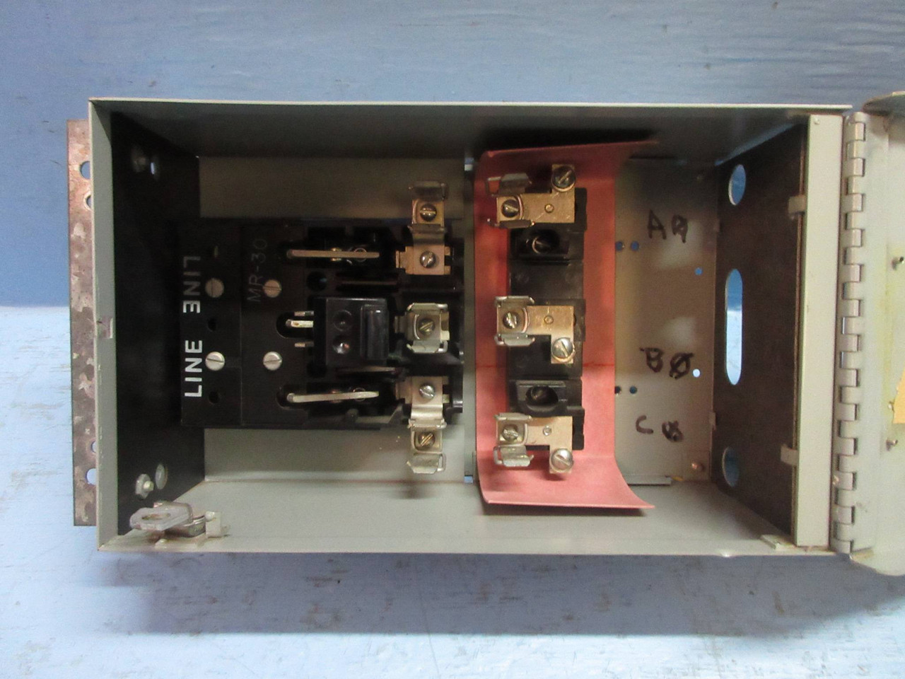 GE QMR361 30 Amp 600V Fusible Panelboard Disconnect Wire In THFP-361 30A (TK3852-1)
