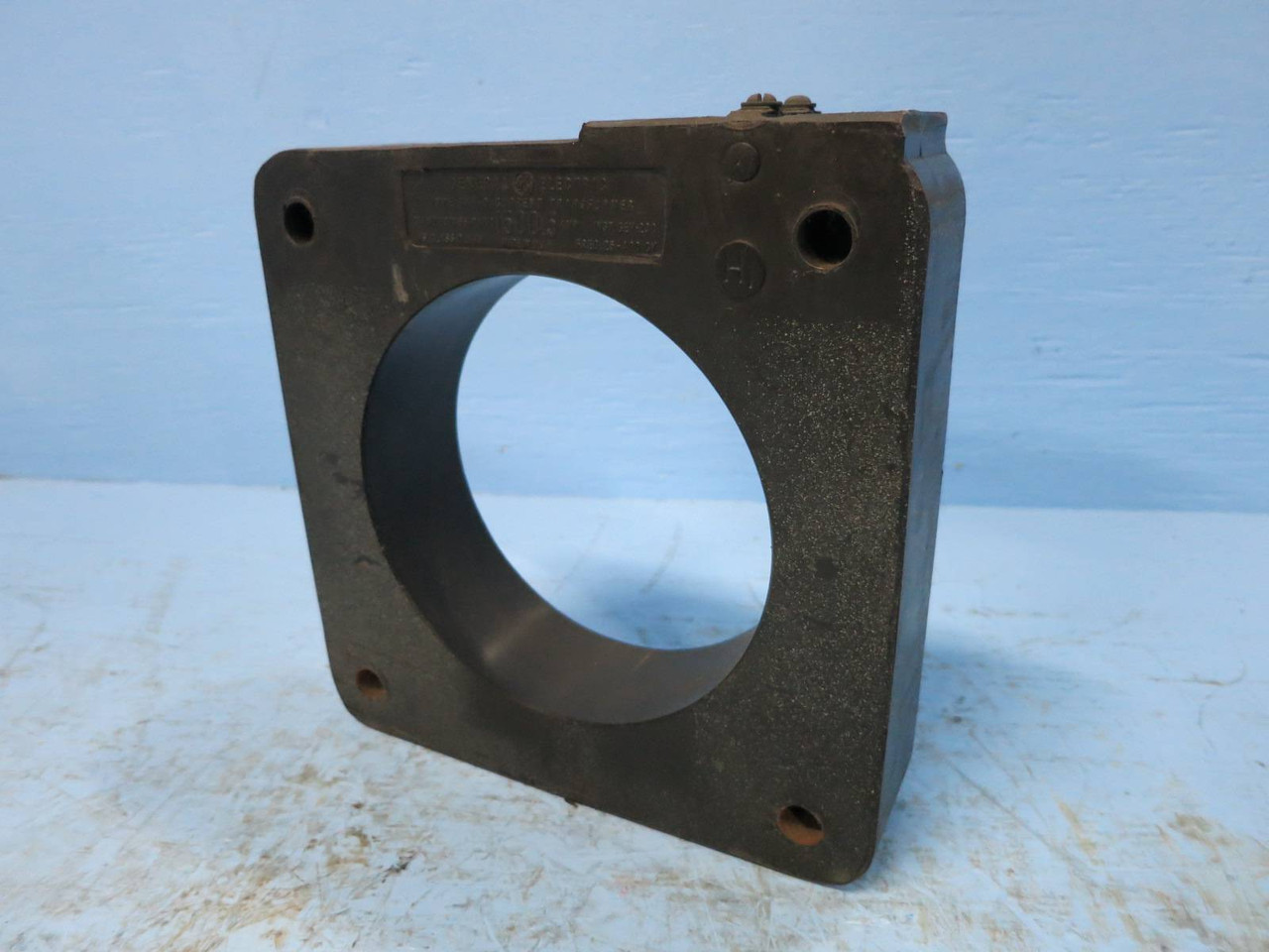 General Electric 837X66 Type JAH-0 CT Current Transformer Ratio 1500:5 Amp GE 5A (DW0722-16)