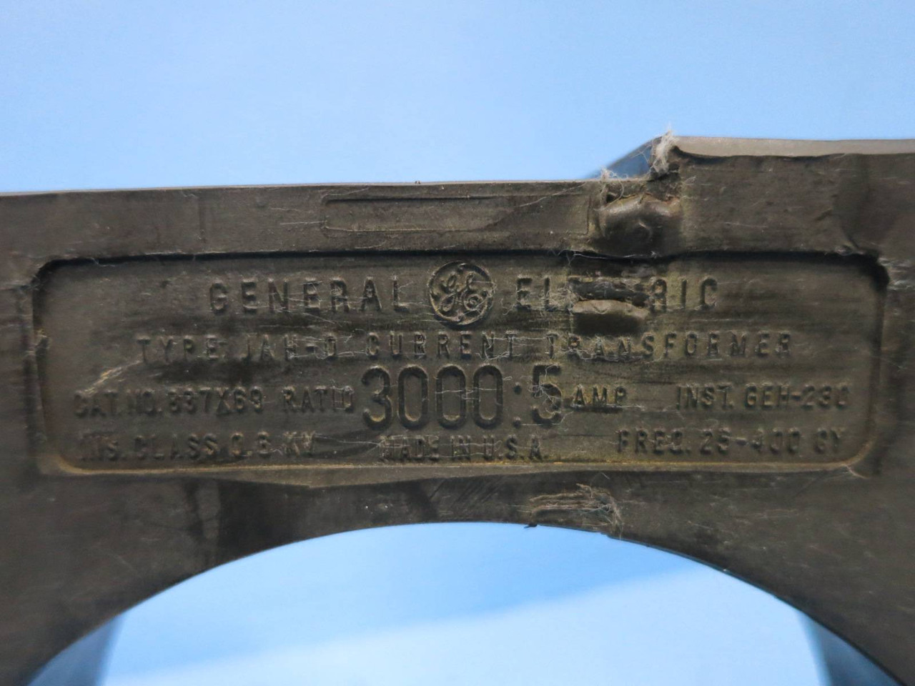 General Electric 837X69 Type JAH-0 CT Current Transformer Ratio 3000:5 Amp GE 5A (DW0723-6)