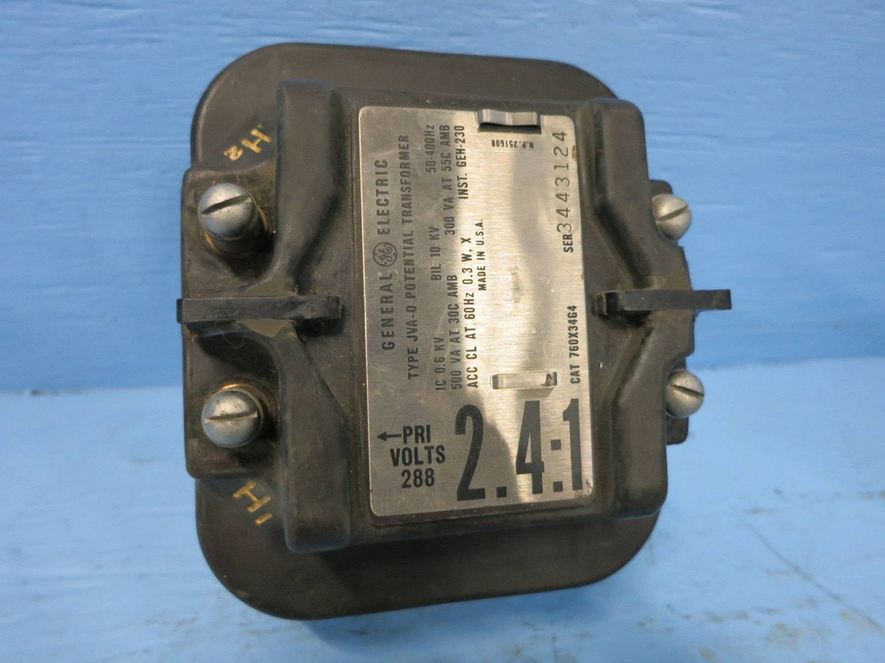 General Electric 760X34G4 Type JVA-0 Voltage Transformer Ratio 2.4:1 288-120V GE (DW0732-8)