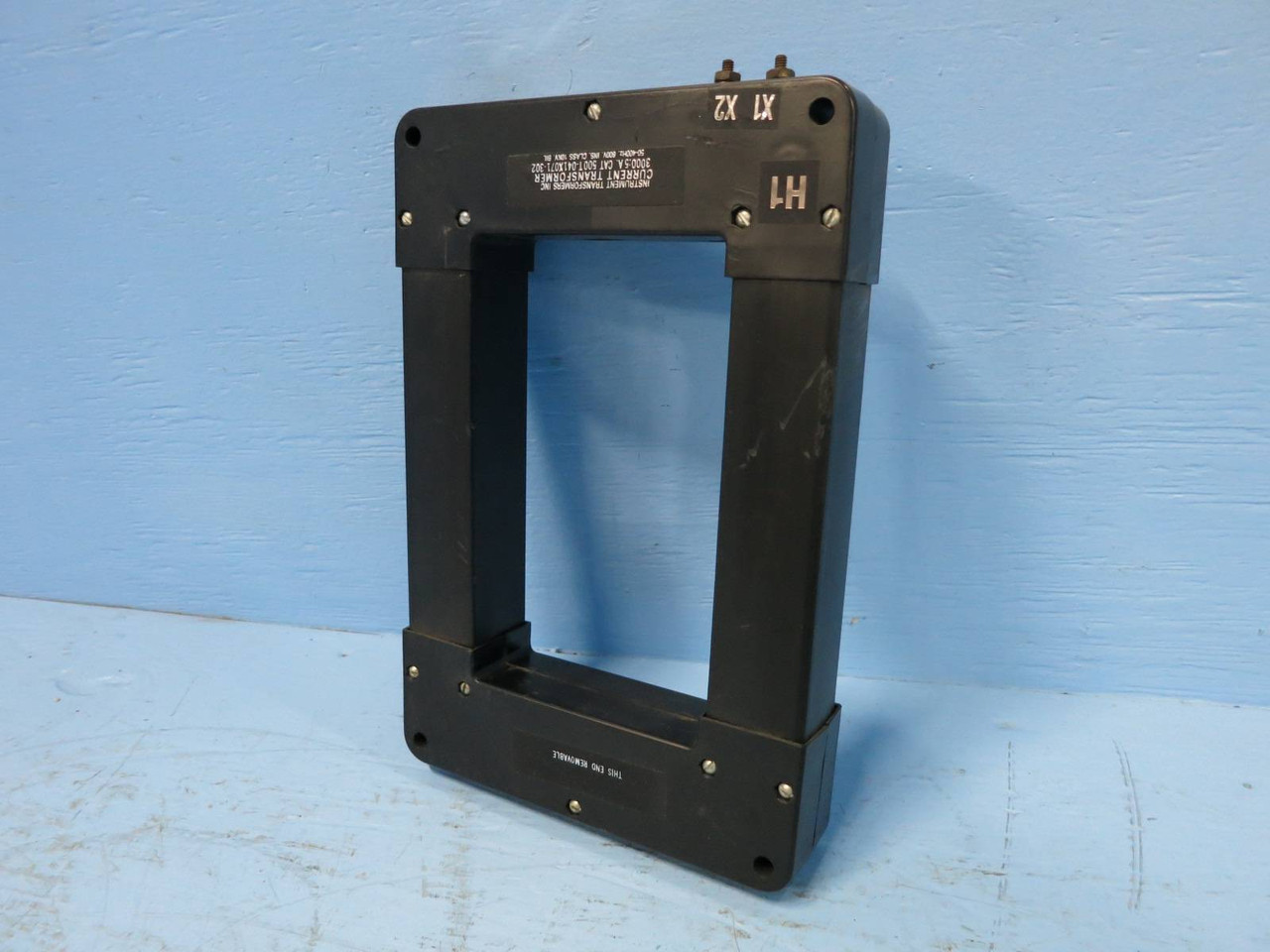 Instrument Transformers 500T-041X071-302 Current Transformer Ratio 3000:5A CT (DW0737-3)