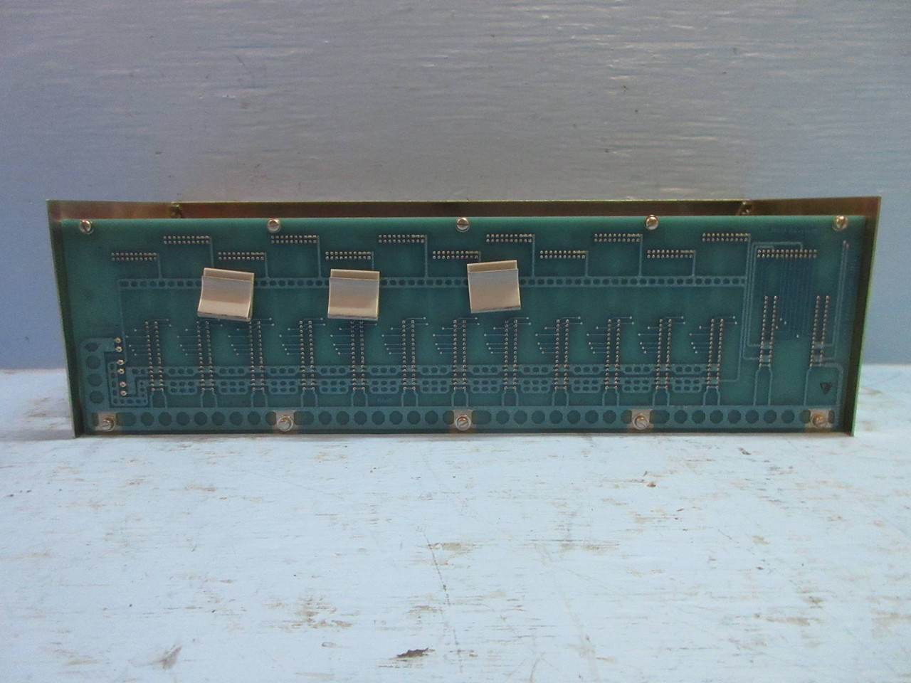 Measurex 08496800 Rev C 12-Slot Chassis Rack Serial Com Backplane 05356500 (TK3885-1)