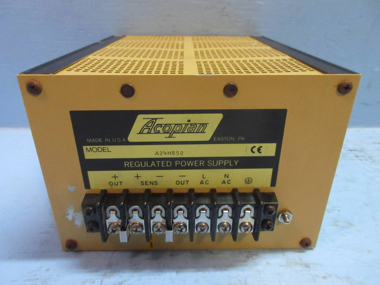 Acopian A24H850 Regulated Power Supply (TK3910-1)