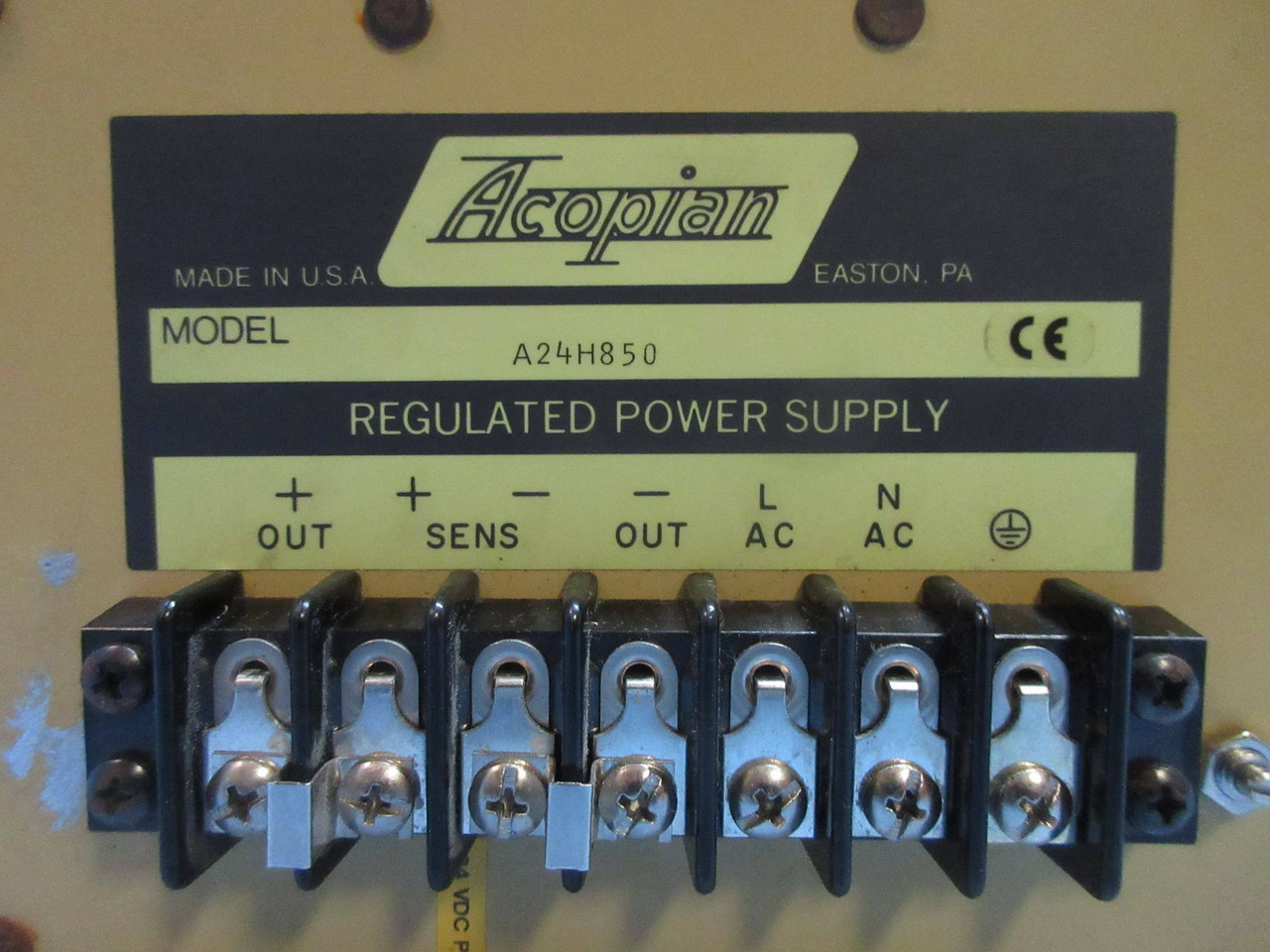Acopian A24H850 Regulated Power Supply (TK3910-1)