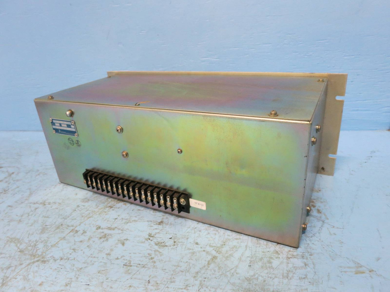 3rd Image of DW0760