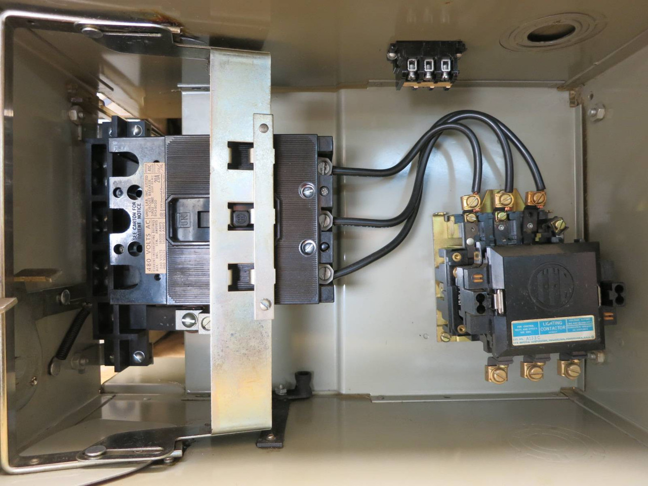 ITE UA31C 20A Breaker / Lighting Contactor XL-U Combination Plug Busplug Gould (DW0780-5)