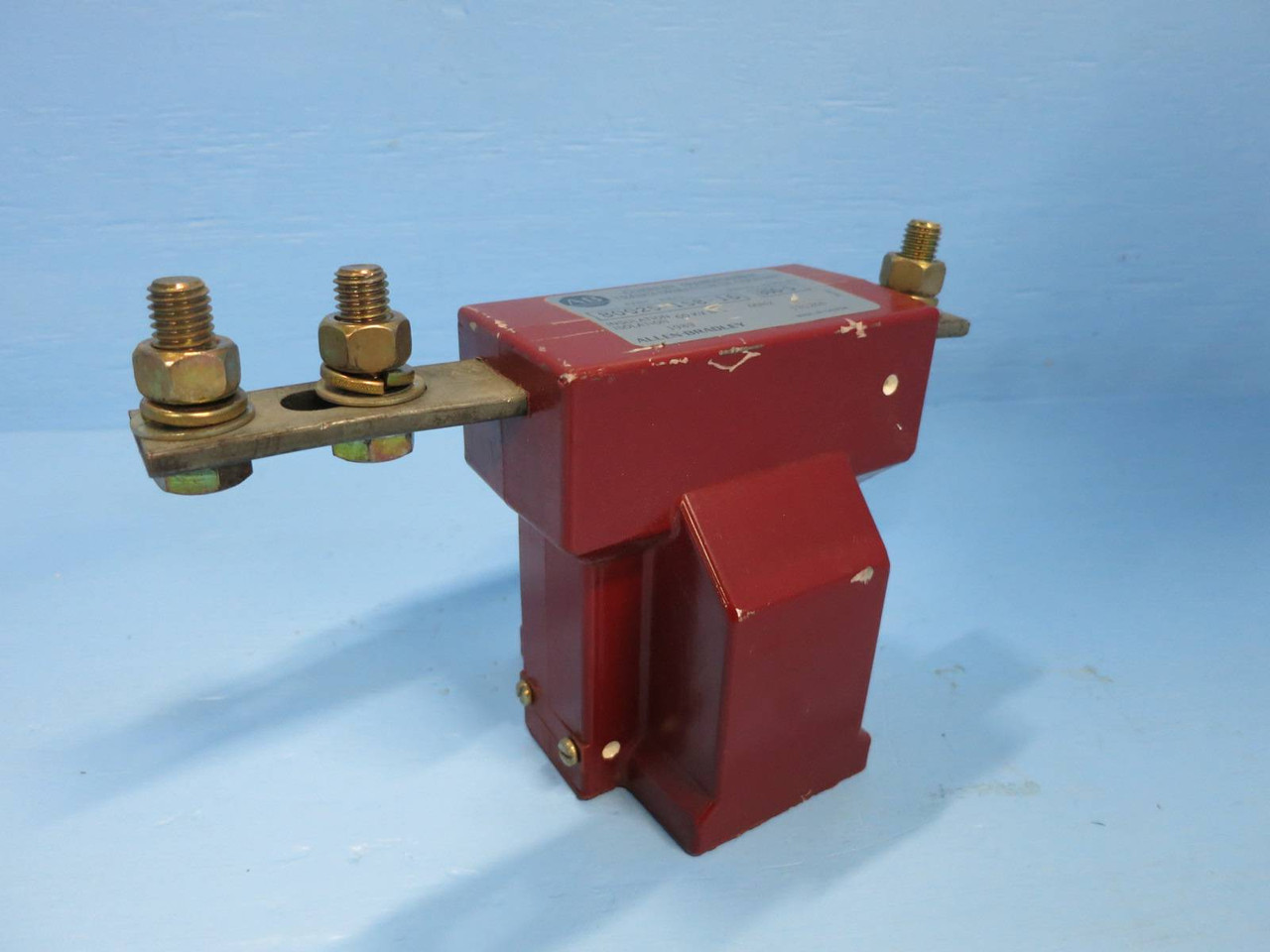 Image of Allen Bradley 80025-158-16 Current Transformer Ratio 800:5 131266 60Hz CT 5A