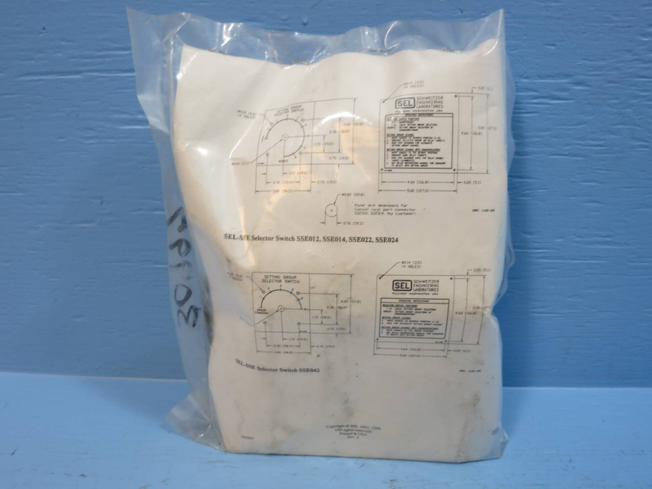 NEW Schweitzer Engineering SEL-SSE 042 Selector Switch SELSSE042 25302A Electro (NP1989-1)