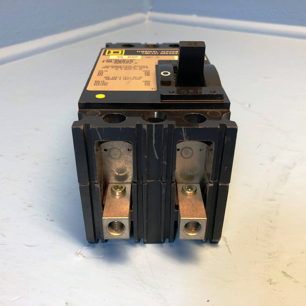 Square D FHL26035 35A Circuit Breaker 2 Pole Type FAL 480/600V FHL-26035 35 Amp (EM2911-3)