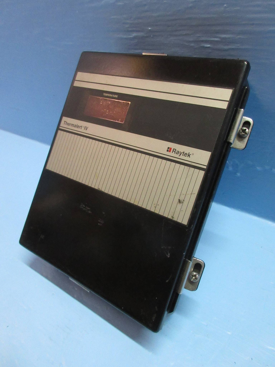 Raytek RAYT4BALT Thermalert IV Temperature Controller Sensor Monitor 115/230V (TK4041-4)