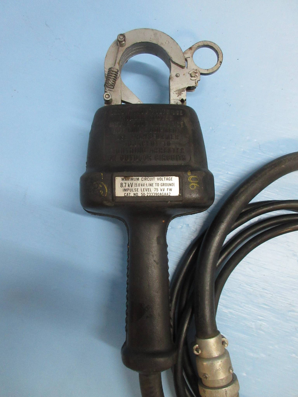 General Electric GE 50-233390AGAA2 Test Clamp 8.7 kV 5.0kV Line to Ground (TK4086-1)