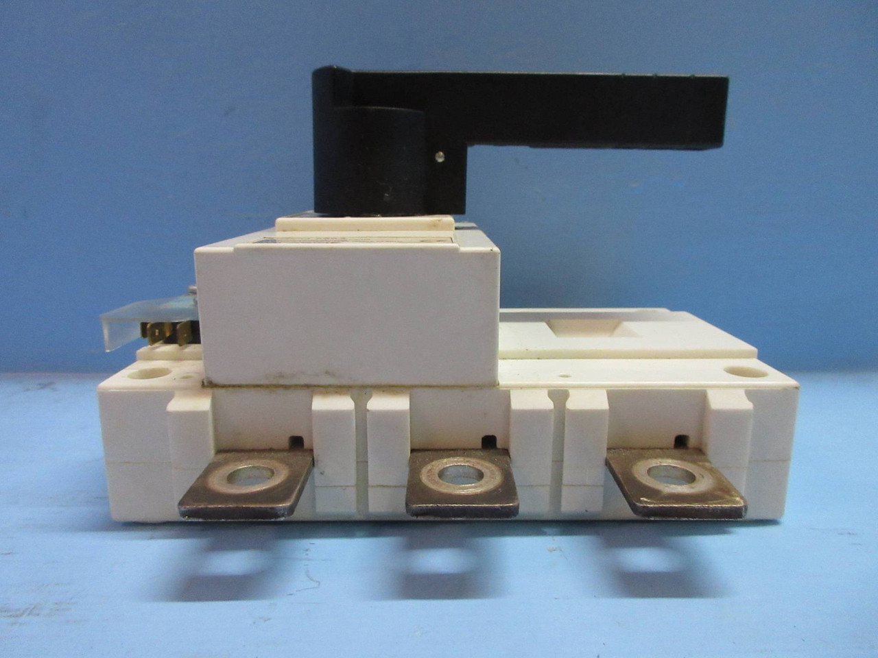 Sirco IEC 60947-3 250 Amp Disconnect Switch 3PH 250A Chloride Power Protection (TK4090-1)