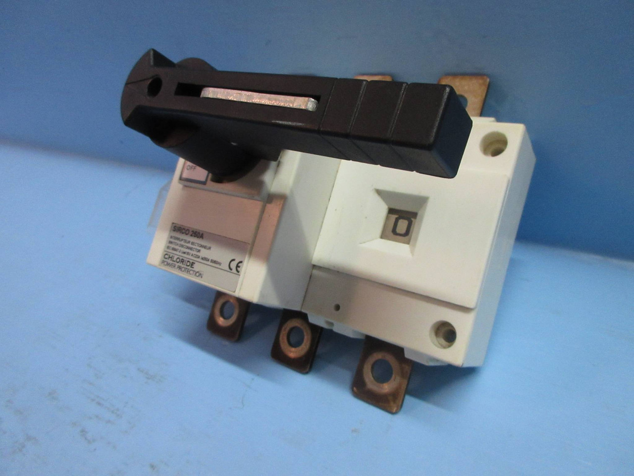 Sirco IEC 60947-3 250 Amp Disconnect Switch 3PH 250A Chloride Power Protection (TK4090-1)