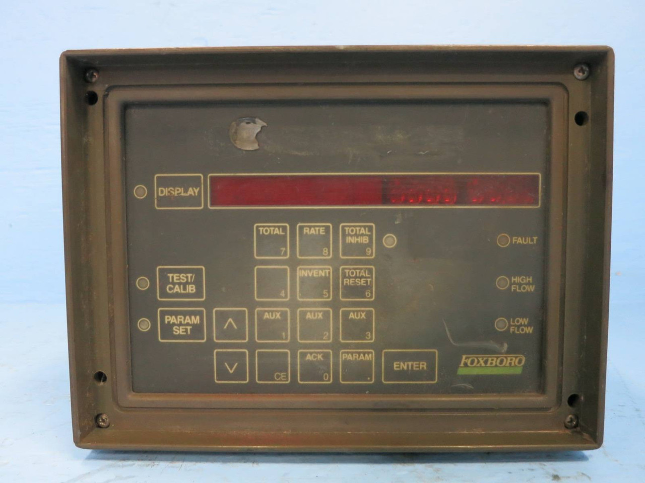 Foxboro 75TUA-PTEA-V Flow Totalizer 120V Panel Enclosure 75TUAPTEA Display 30VA (DW0888-2)