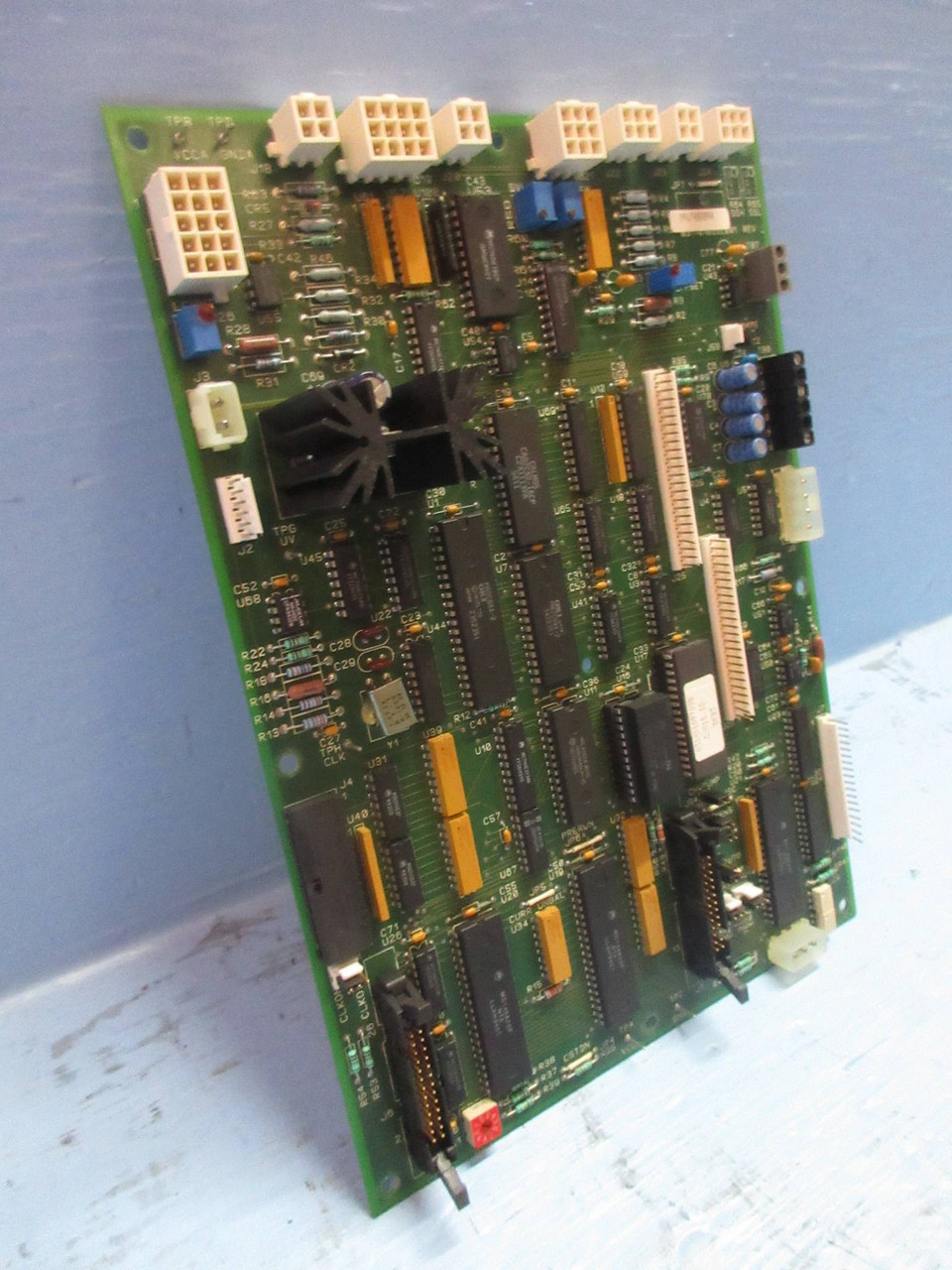 York 031-01065E001 Chiller Card Control Module Circuit Board PLC PCB (TK4150-2)