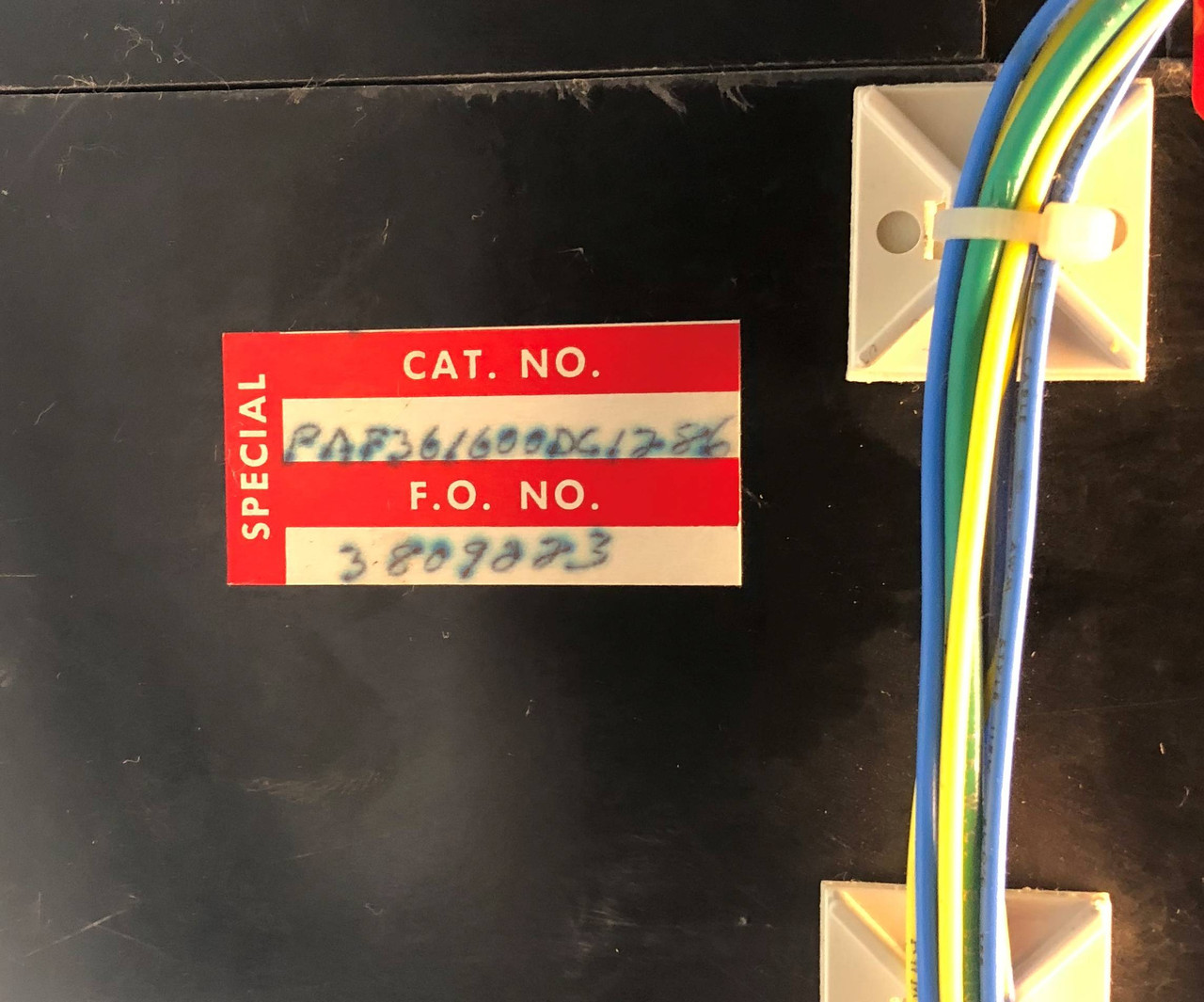 Square D PAF361600DC1286 1600A DC Circuit Breaker w/ Aux 500V 1600 Amp bad label (EM2958-1)