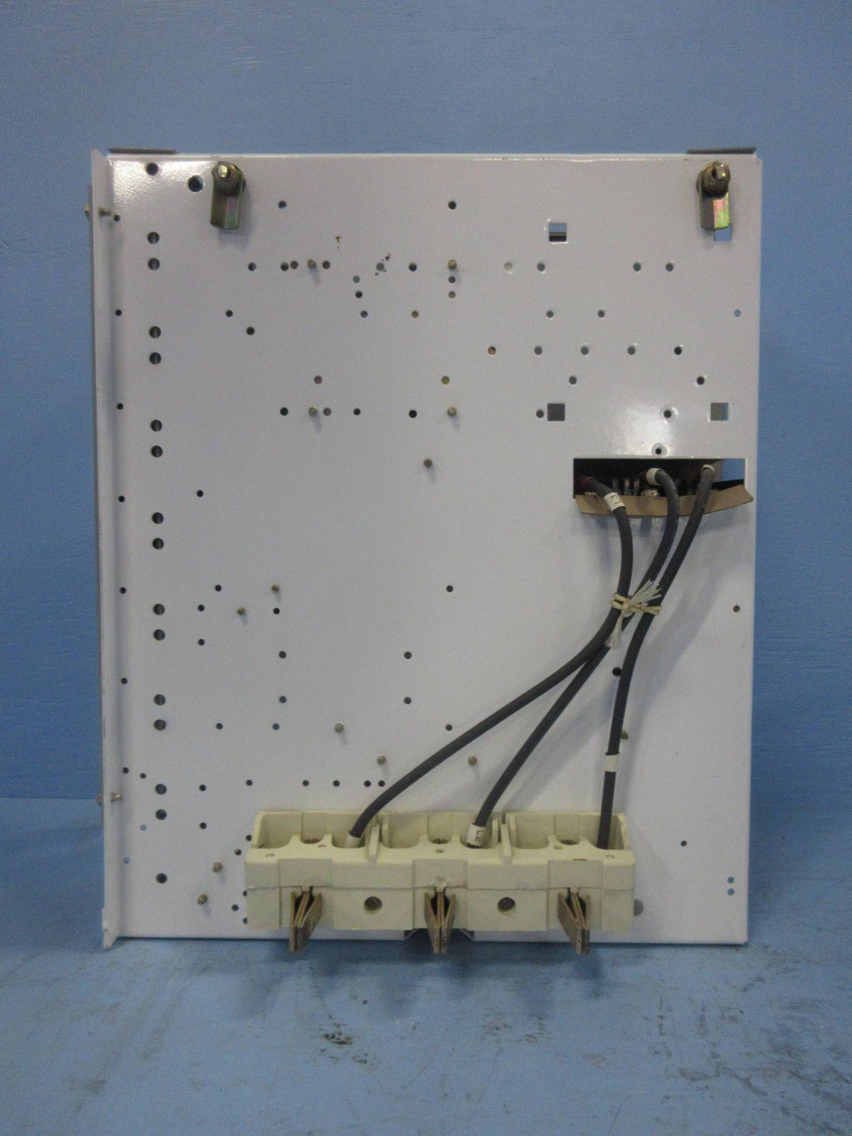 General Electric GE 8000 Size 1 Starter 15 Amp Breaker Type 18" MCC Bucket 15A (TK4182-154)