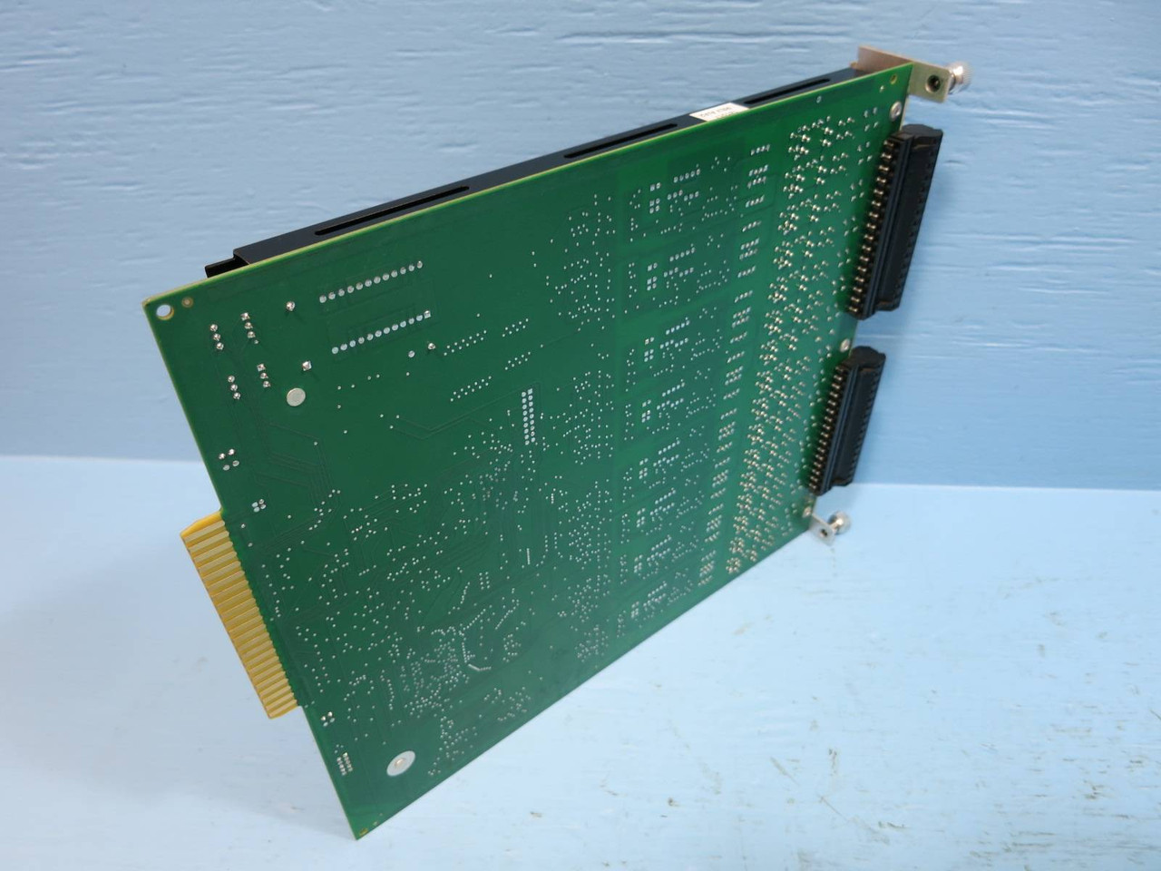 3rd Image of NP2010