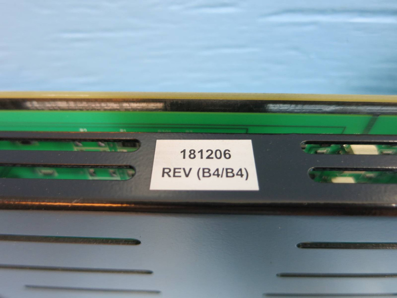 Valmet Metso Automation IOP330 181206 Rev B4/B4 Digital Input Module DC 24V (NP2011-566)