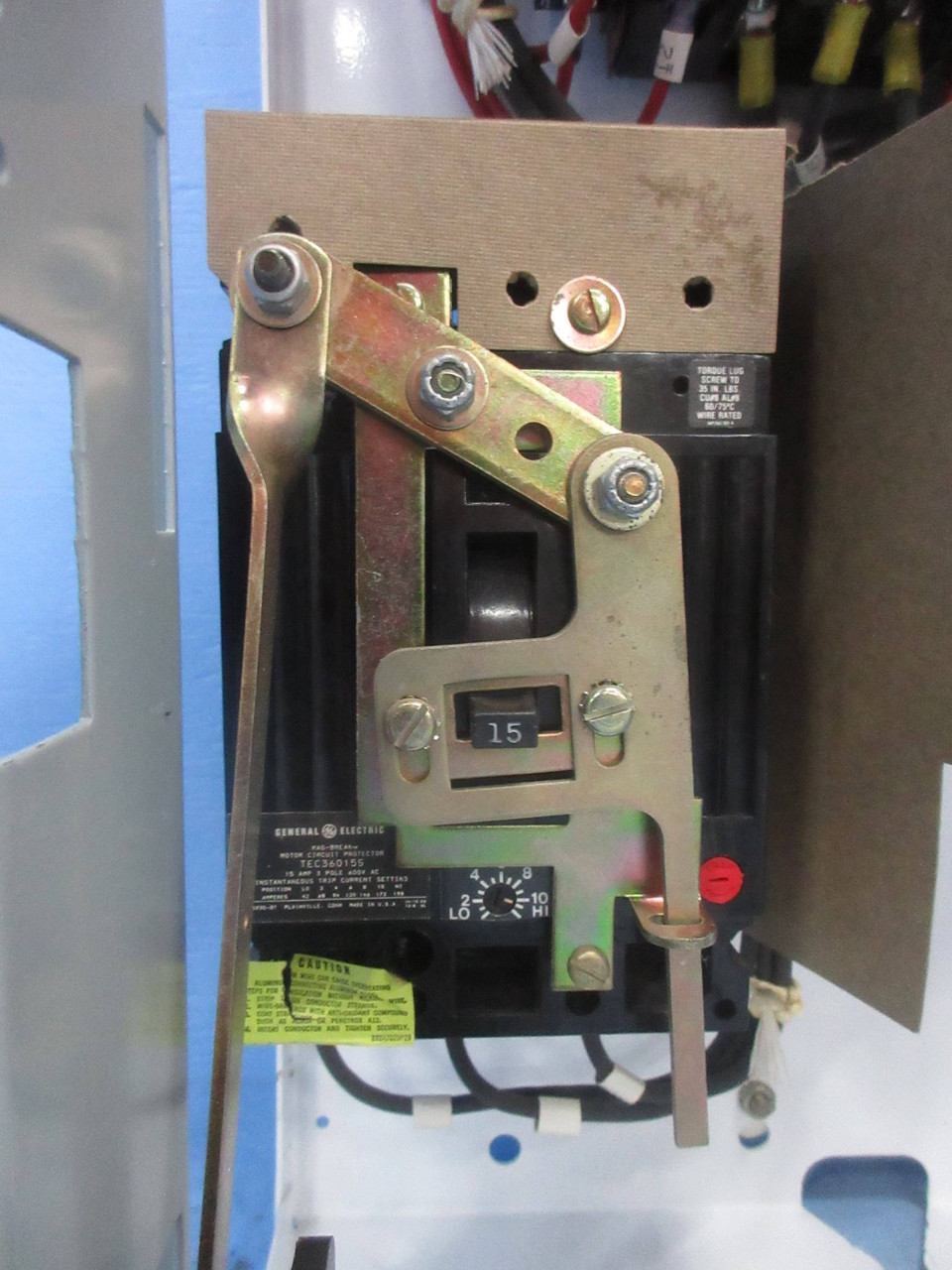 General Electric GE 8000 Size 1 Reversing Starter 15 Amp Breaker 24" MCC Bucket (TK4192-92)