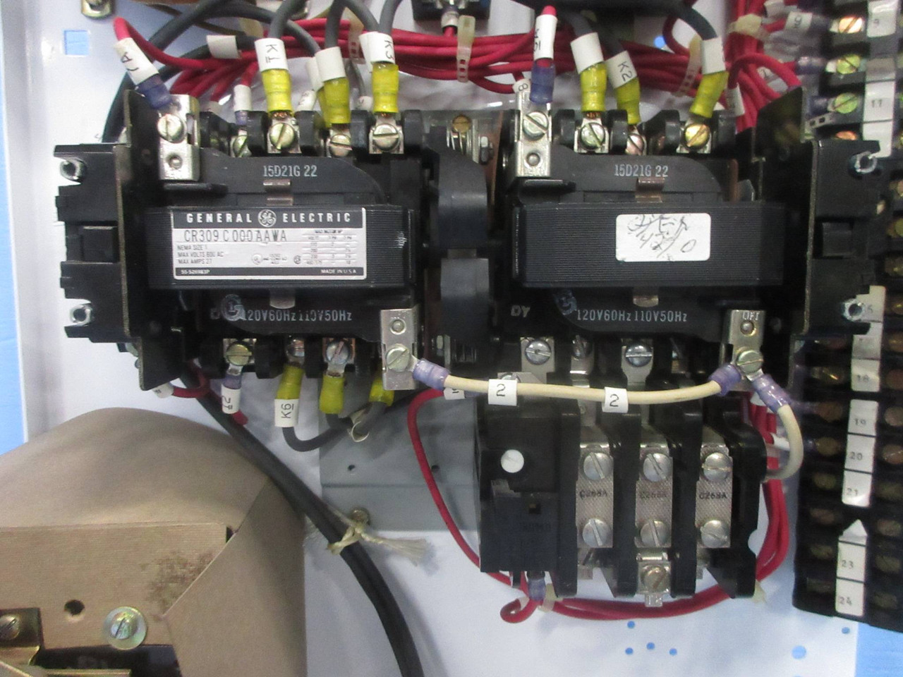 GE 8000 Size 1 Reversing Starter 3 Amp Breaker 24" MCC Bucket 3A FVR CR309 (TK4190-140)